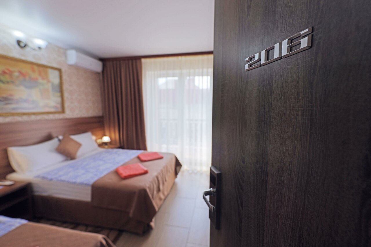 Гостиница Лорис Геленджик-128