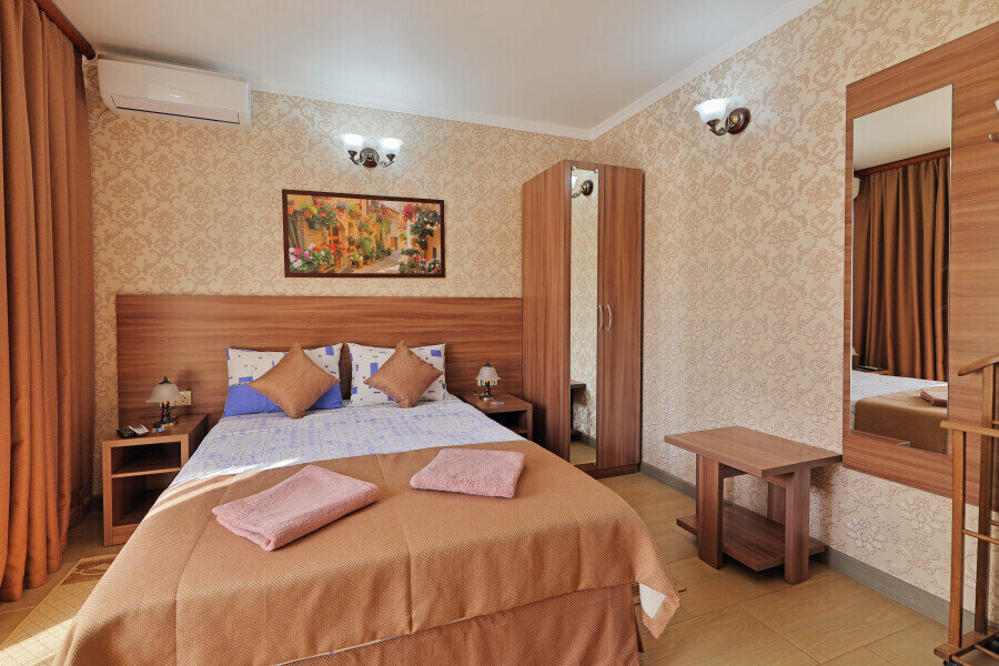 Гостиница Лорис Геленджик