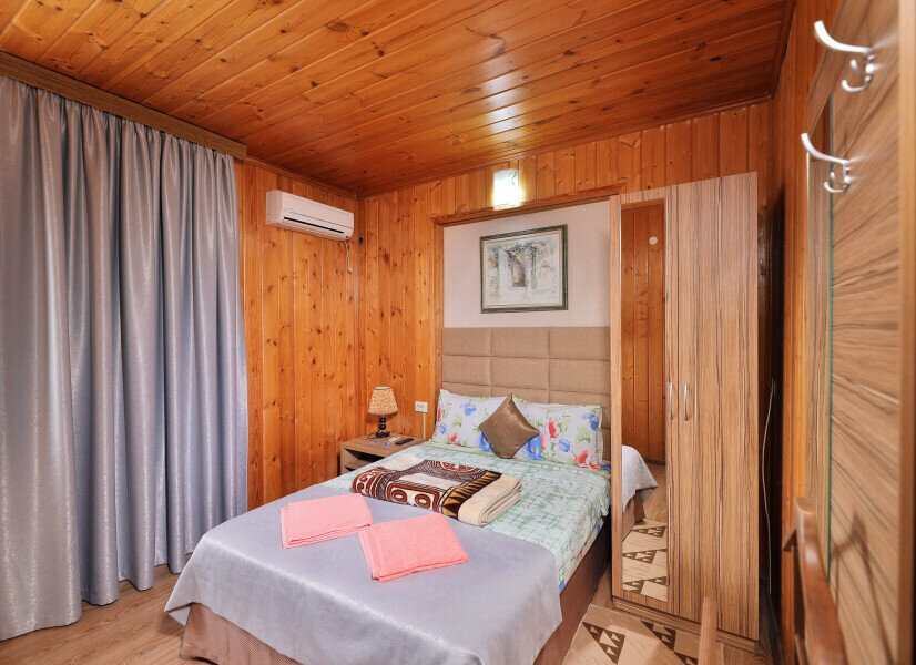 Гостиница Лорис Геленджик