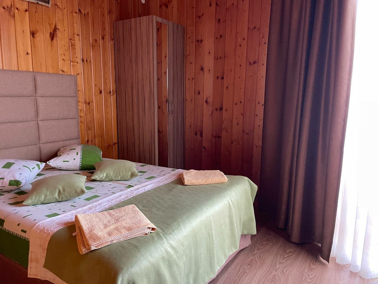 Гостиница Лорис Геленджик