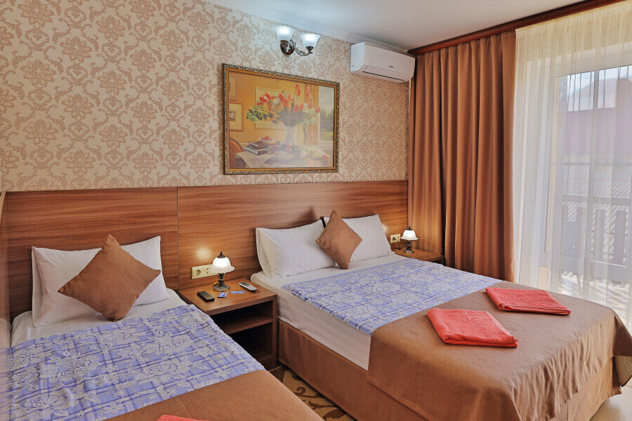 Гостиница Лорис Геленджик