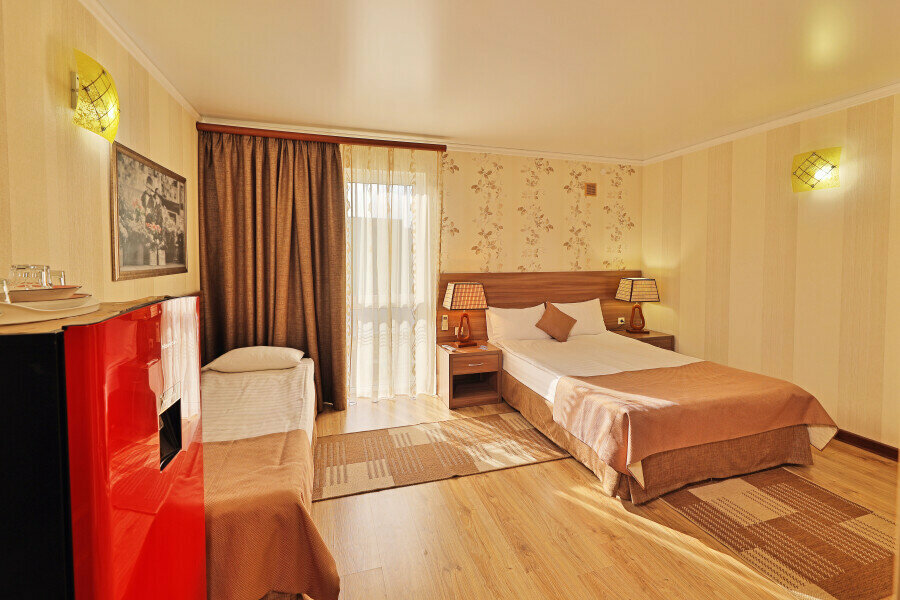 Гостиница Лорис Геленджик