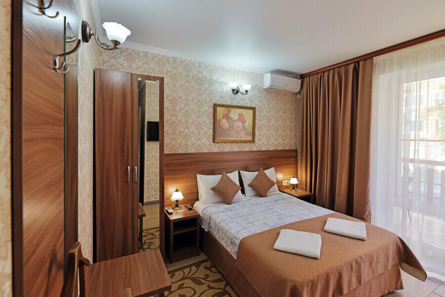 Гостиница Лорис Геленджик