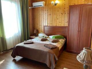 Гостиница Лорис Геленджик Семейный номер-1