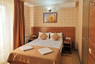 Гостиница Лорис Геленджик Двухместный номер с 1 кроватью-13