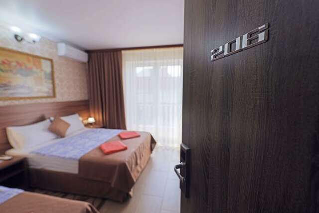 Гостиница Лорис Геленджик-127