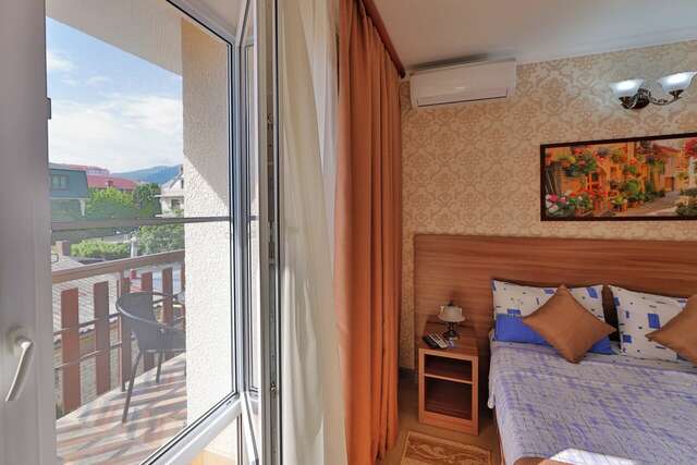 Гостиница Лорис Геленджик-18