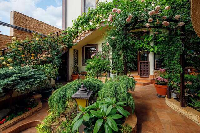 Гостиница Лорис Геленджик-5